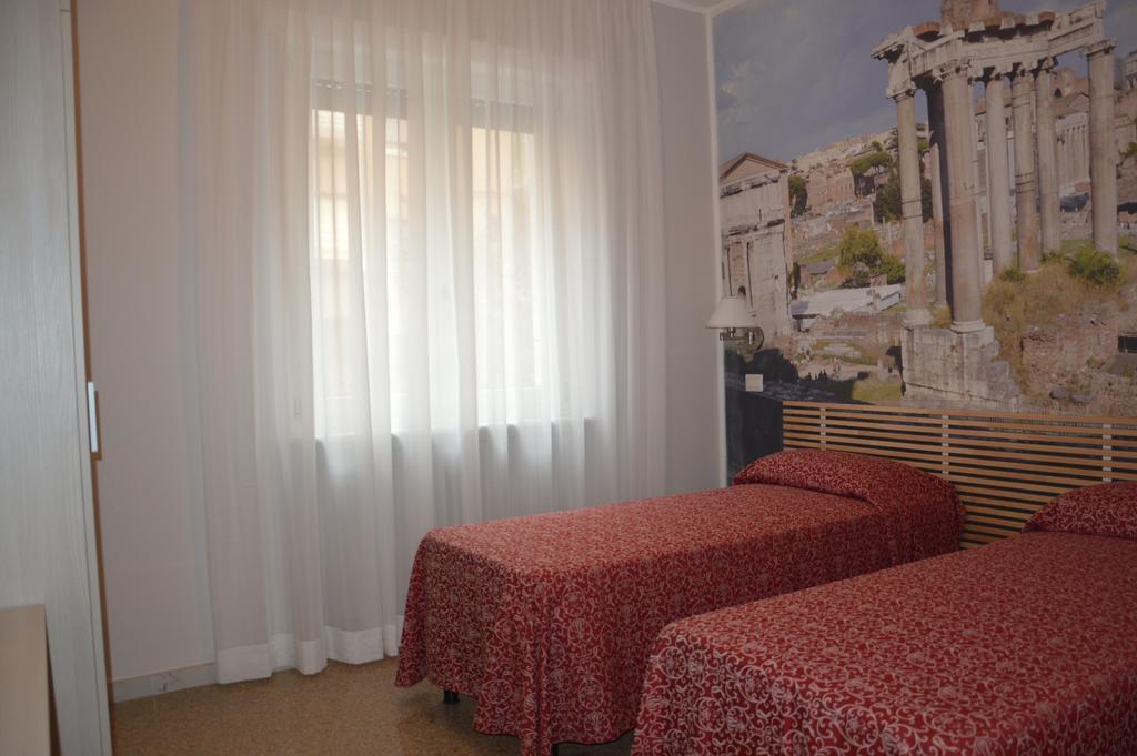 B&B Ad Maiora Roma Room photo